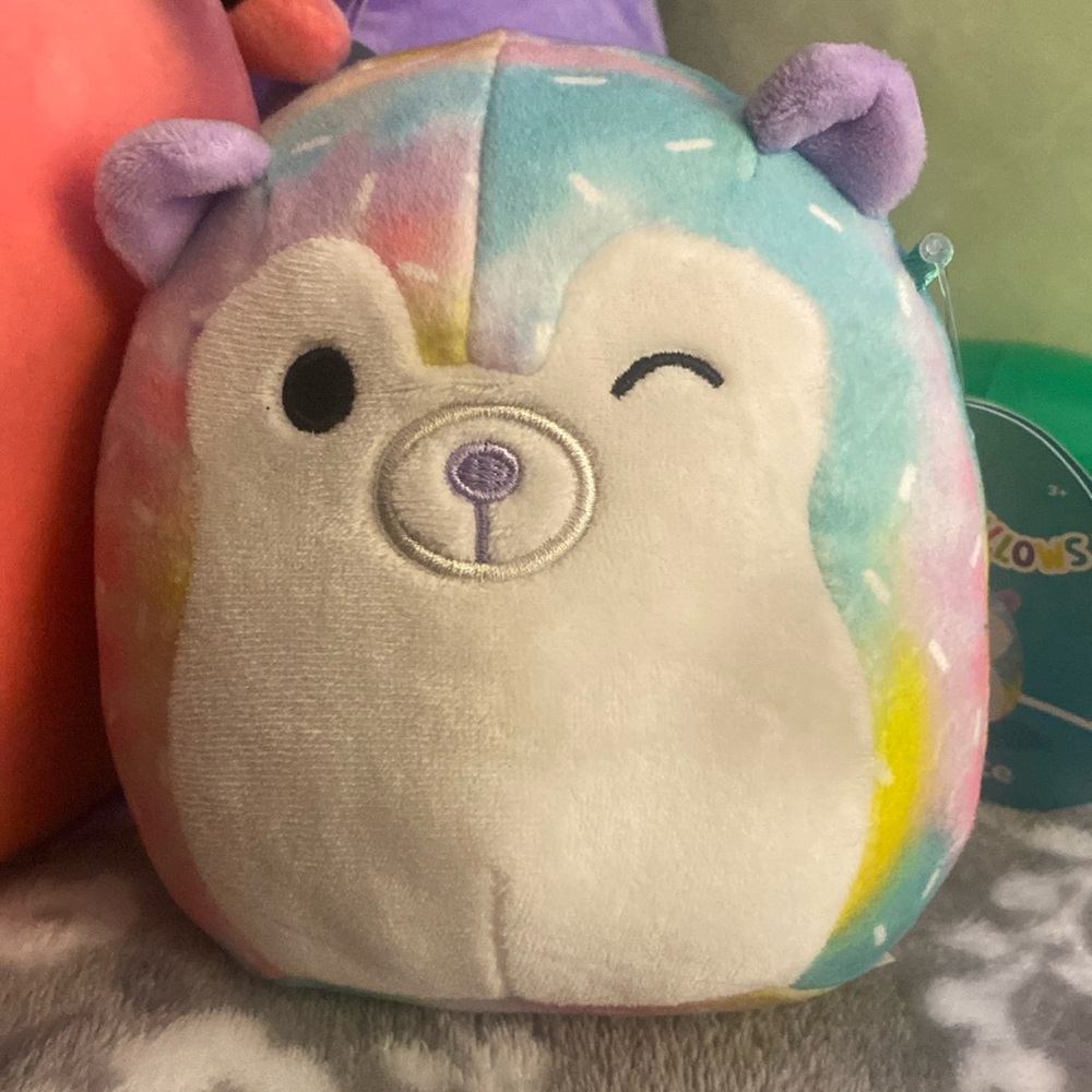 Babette Squishmallow 5in